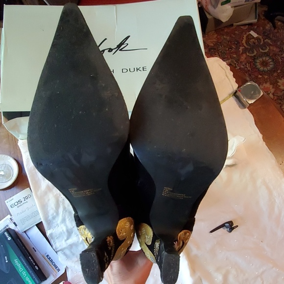 Johnny Was like | EMBROIDERED *REAL* SUEDE BOOTS | 9 | Black | 4" Heel | VINTAGE - Picture 8 of 8